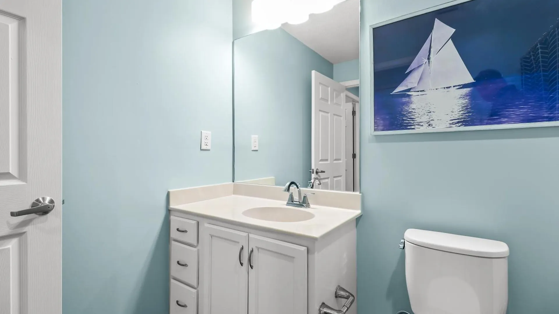 Beach Front Close To Attractions Condo- Zenwave Retreat Panama City Beach United States