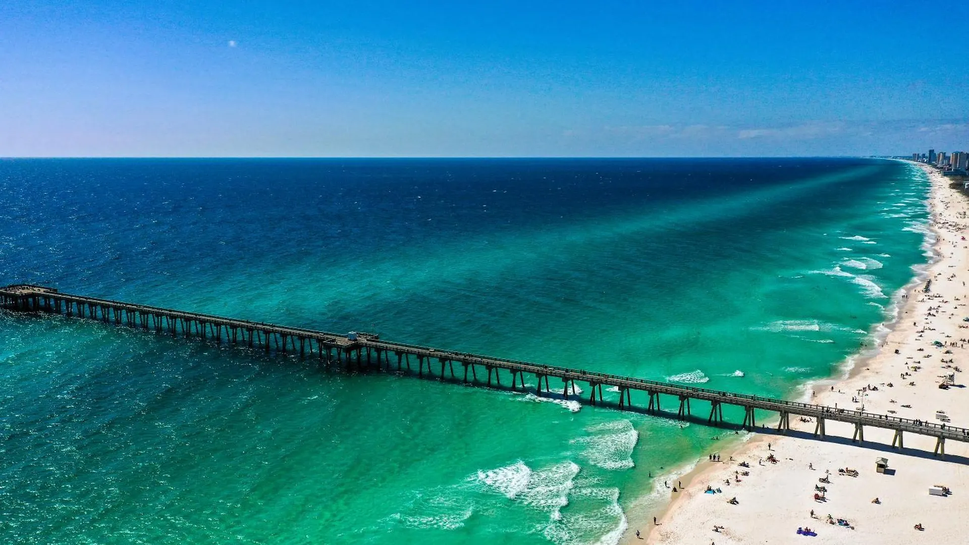 Beach Front Close To Attractions Condo- Zenwave Retreat Panama City Beach United States