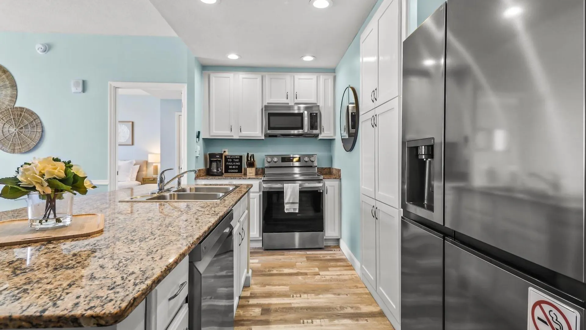 Apartment Beach Front Close To Attractions Condo- Zenwave Retreat Panama City Beach United States