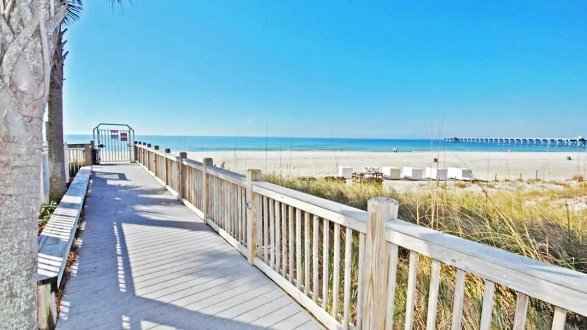 Beach Front Close To Attractions Condo- Zenwave Retreat Panama City Beach United States