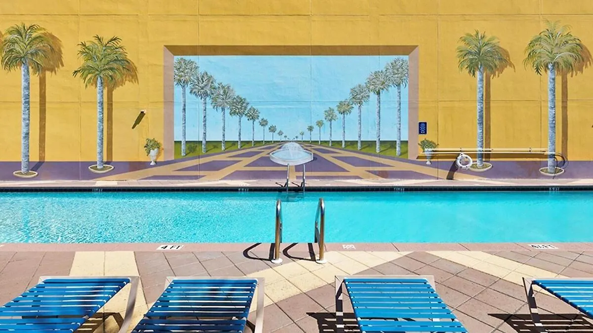 Apartment Beach Front Close To Attractions Condo- Zenwave Retreat Panama City Beach United States